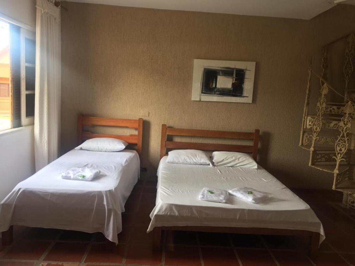 Eduardos Park Hotel Cotia  Szoba fotó
